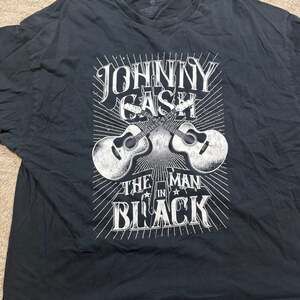 Johnny Cash The Man In Black Graphic T-Shirt